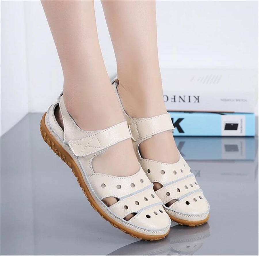 Women Sandals Genuine Leather Hollow Out Shoes Summer Cool Beach Sandals Flats Loafers Elegant Wedges Shoes Heeled Sandals