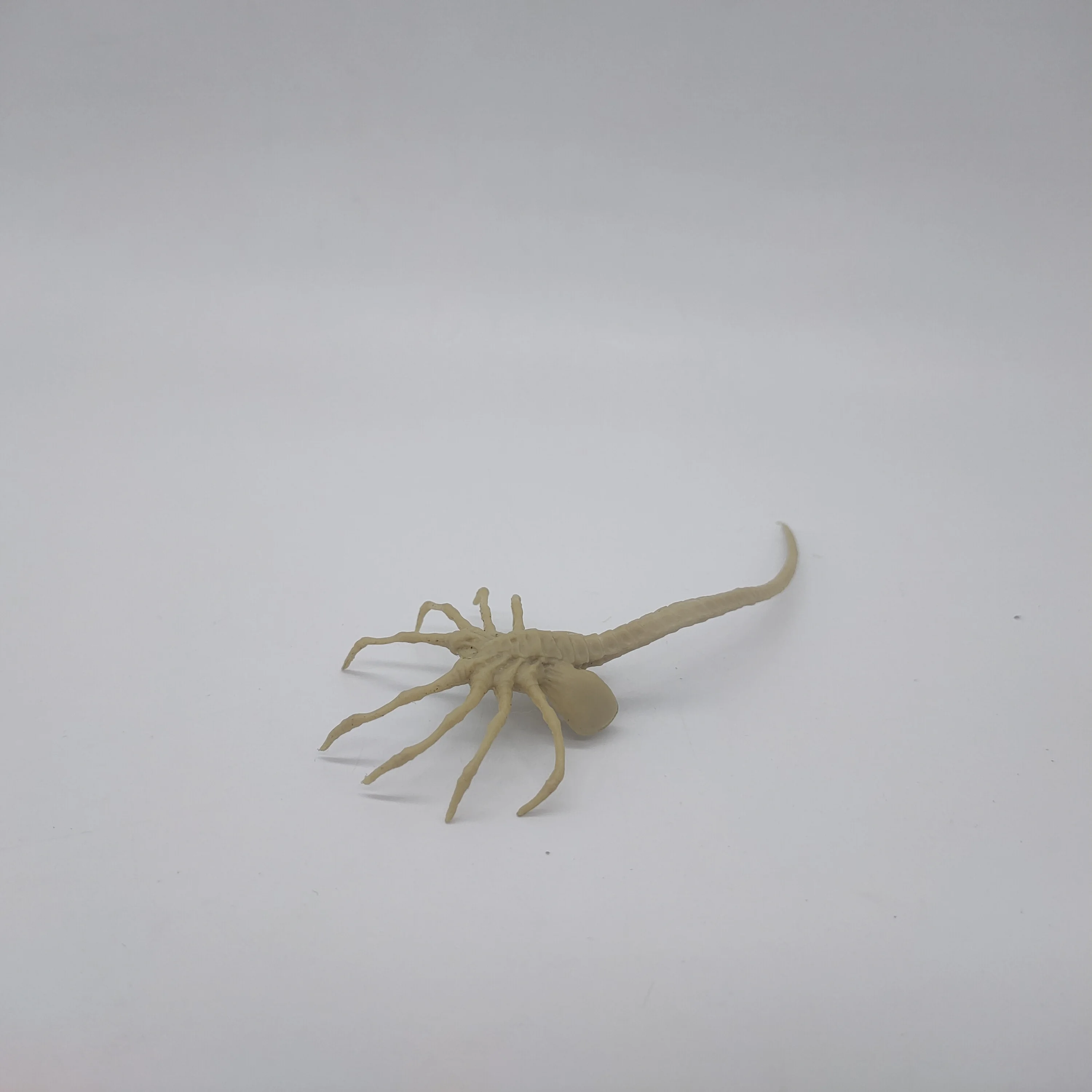 Фигурки Aliens Vs Predators Facehugger, подвижная кукла, модель монстра, игрушки, украшения для рабочего стола, коллекционные подарки для детей (art.: 3920cfd06fa6e) - 3920cfd06fa6e