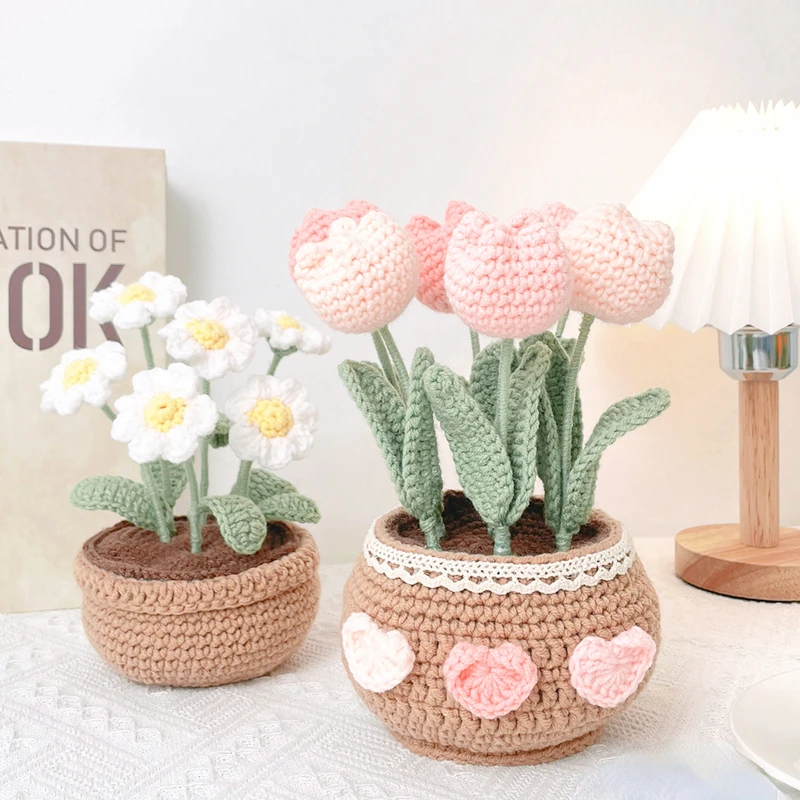 

Creative Tulip Finished Bouquet Wool Yarn Crochet Potted Plants Living Room Desktop Home Decoration Cafe Decoration Crafts