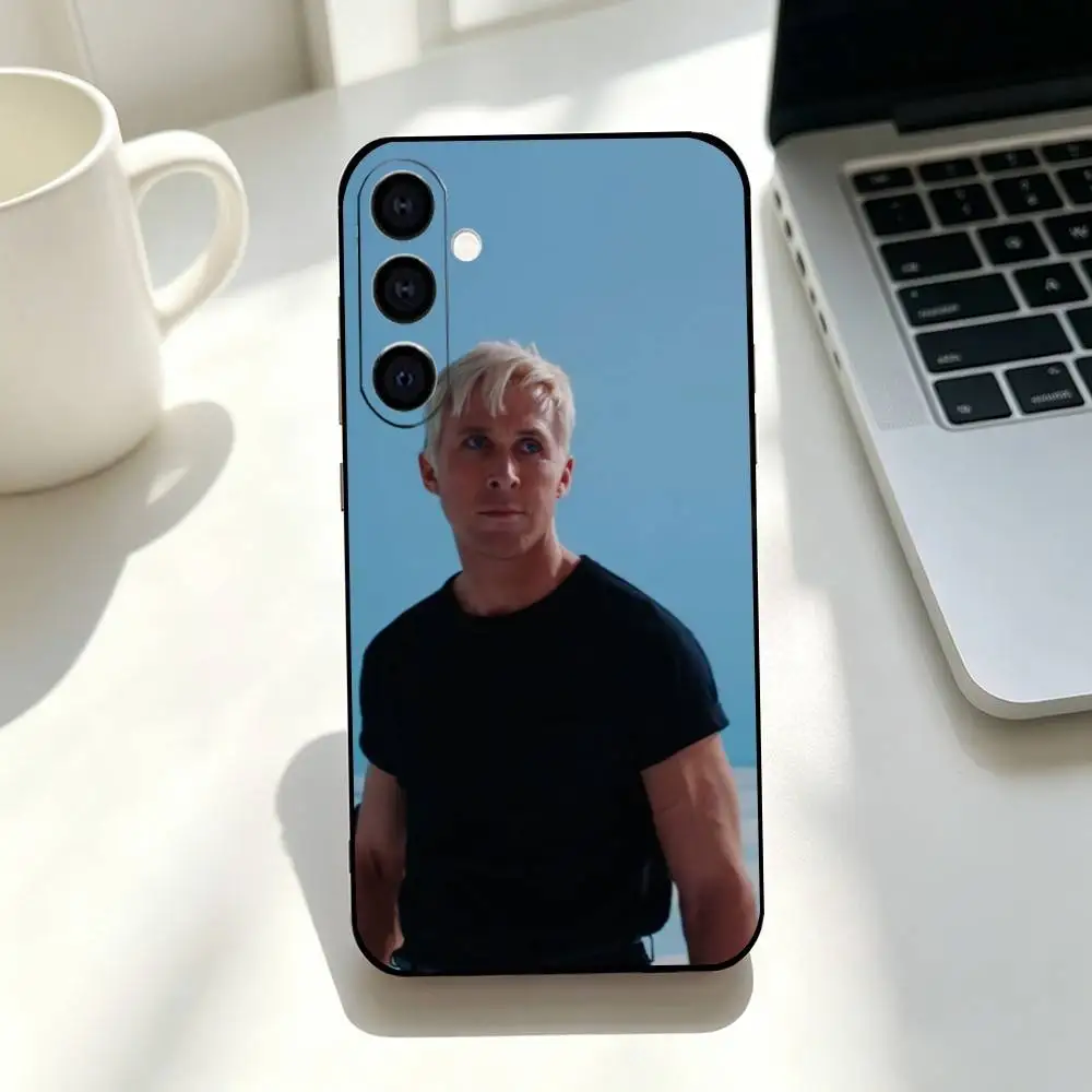 Фото Чехол для телефона R-Ryan Gosling Rapper Funny, черный, силиконовый, мягкий, для Samsung Galaxy A73, A72, A71, A70, A53, A52, A51 №5