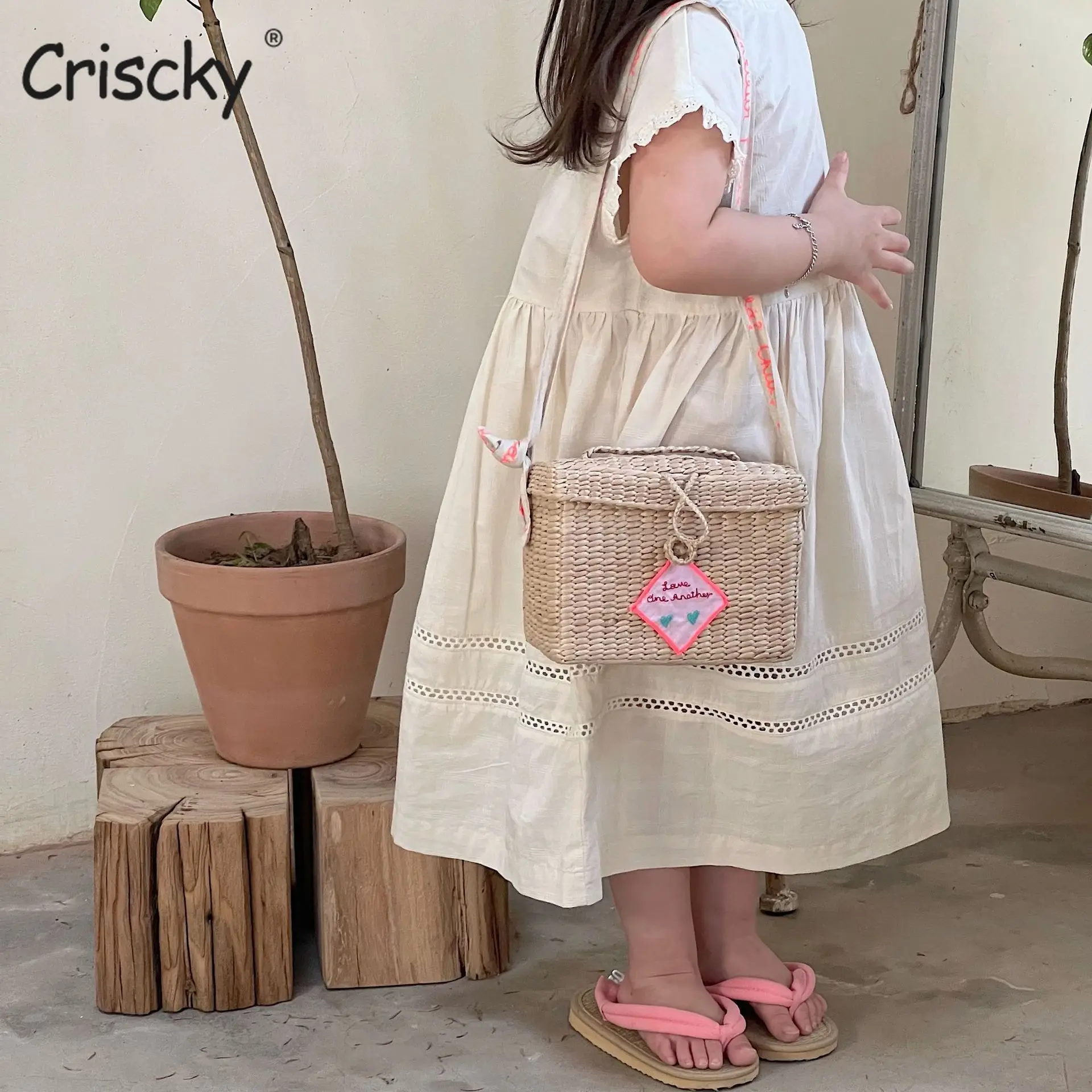 

Criscky Summer Children's Clothes Lace O Neck Sleeveless Loose Baby Girls Dress Fashion Princess Casual Kids Dresses