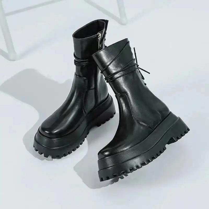 Ботинки женские на танкетке со шнуровкой размер 35 - 43 цвет в ассортименте