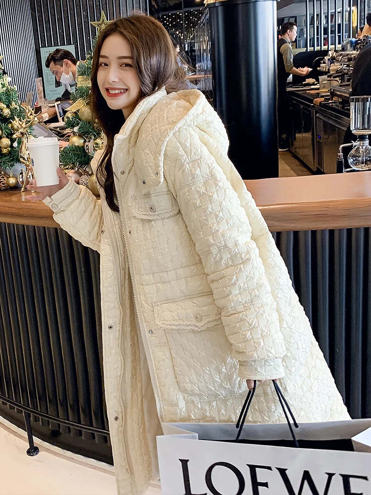 Длинный пуховик женский длинный выше колена изящный новинка 2024 зима толстый