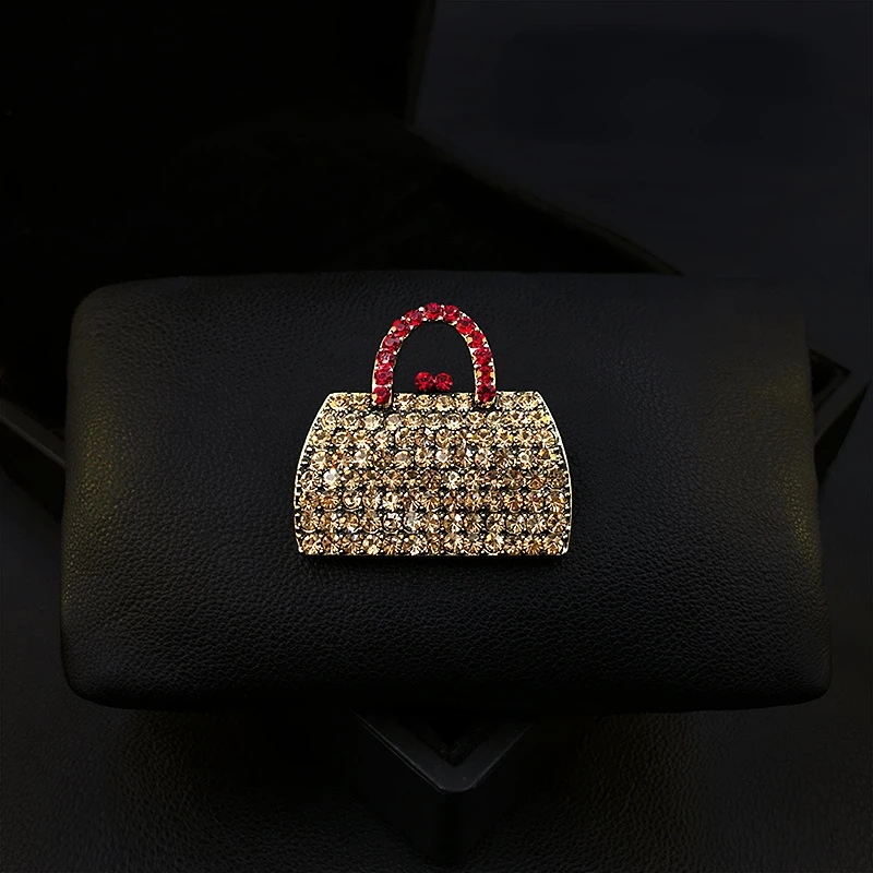 

High-End Exquisite Rhinestone Bag Brooch Women's Retro Handbag Corsage Graceful Personality Suit Pin Accessories Jewelry Gifts