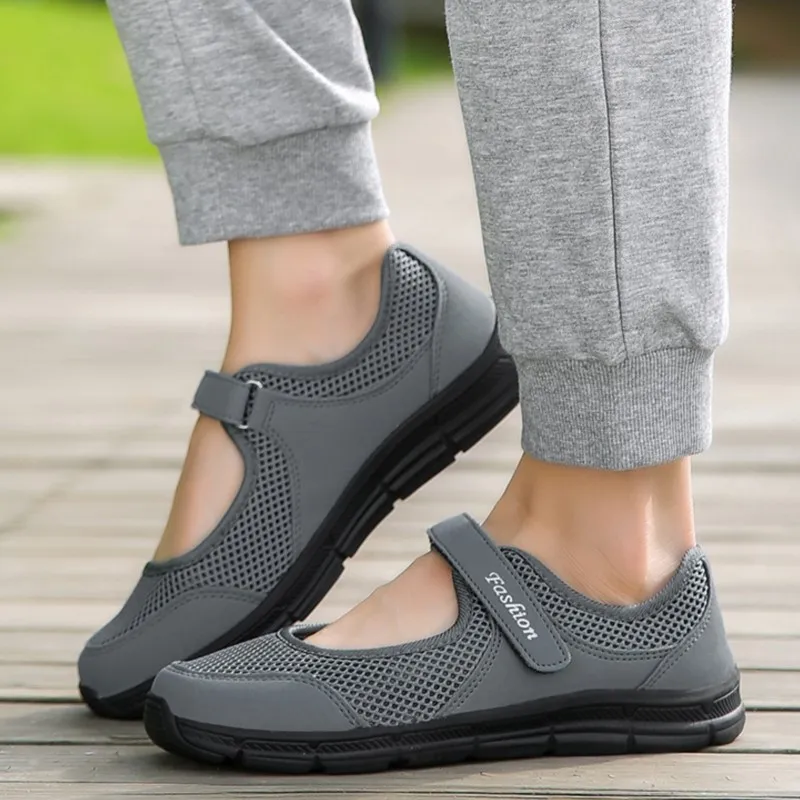 

Модные женские кроссовки на низком каблуке, женская обувь для улицы, женские мокасины, лоферы, кроссовки для женщин, обувь с ремешком на щико...