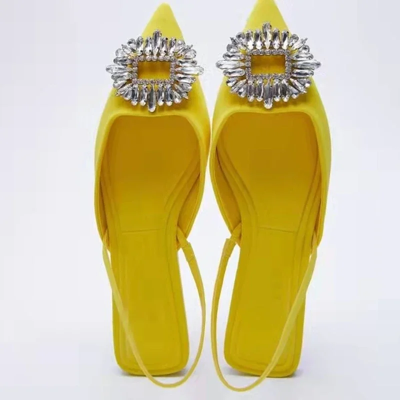 2022 женские сандалии новые летние модные на плоской подошве с острым носком и