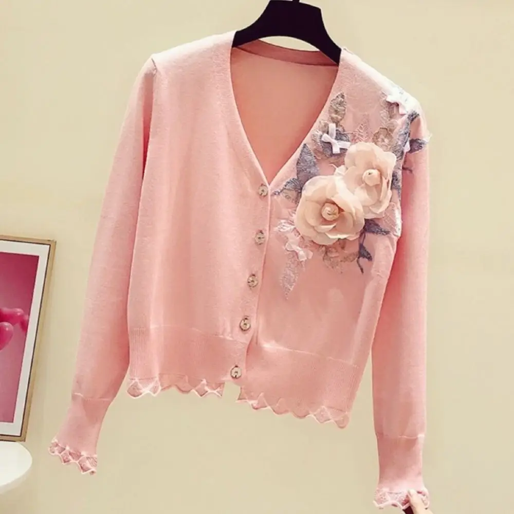 

2023 Autumn New In 3D Embroidery Flower Decoration V-neck Short Sweater Women's Casual Knitted Pink White Cardigan