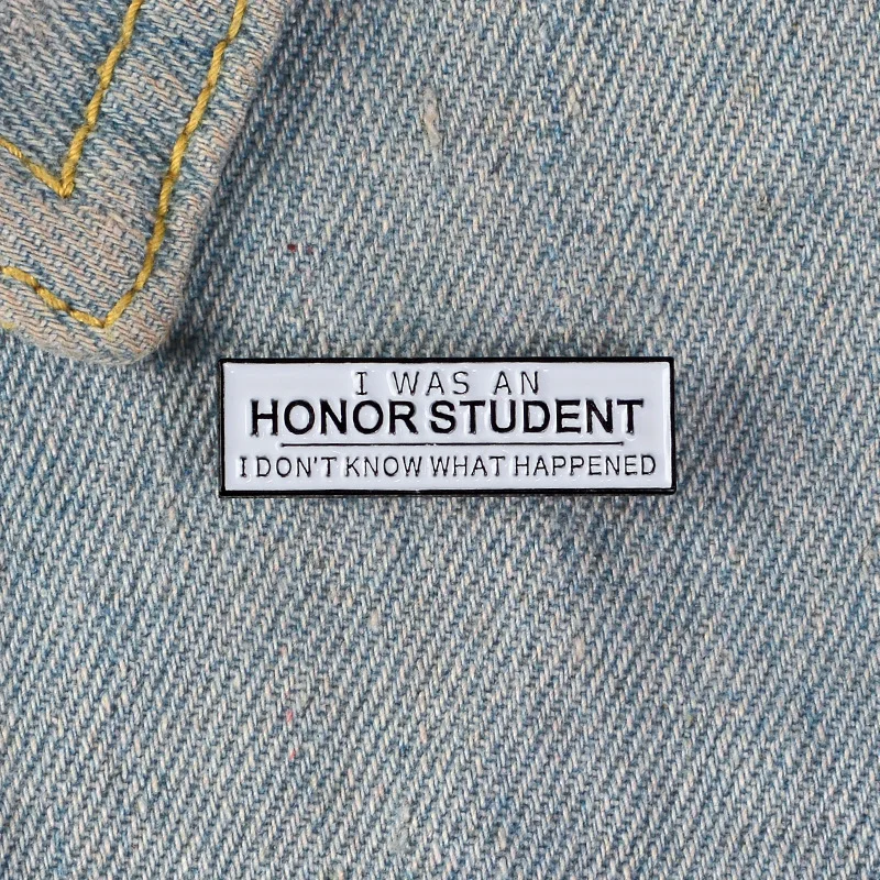 

I'm a Good Student Accessories Letters Lapel Pins Label Badges Brooch Manga Cute Enamel Pin Animal Fashion Jewelry