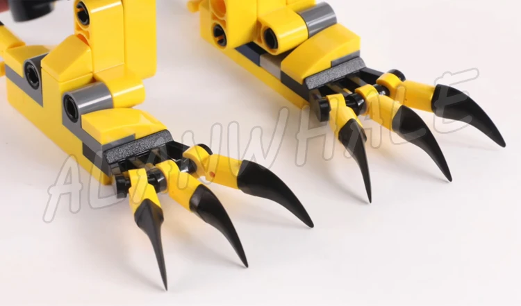 329 шт. Chima Eris' Fire Eagle Flyer огромные регулируемые крылья Strainor's Ice Cage 10292