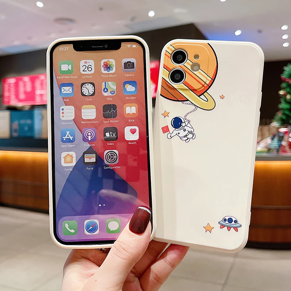

Astronaut Planet Case For iPhone 12 11 13 11 Pro 6 7 8 12 mini XR XS 12Pro MAX SE 2020 13 Pro Color shell Cartoon Soft TPU Funda