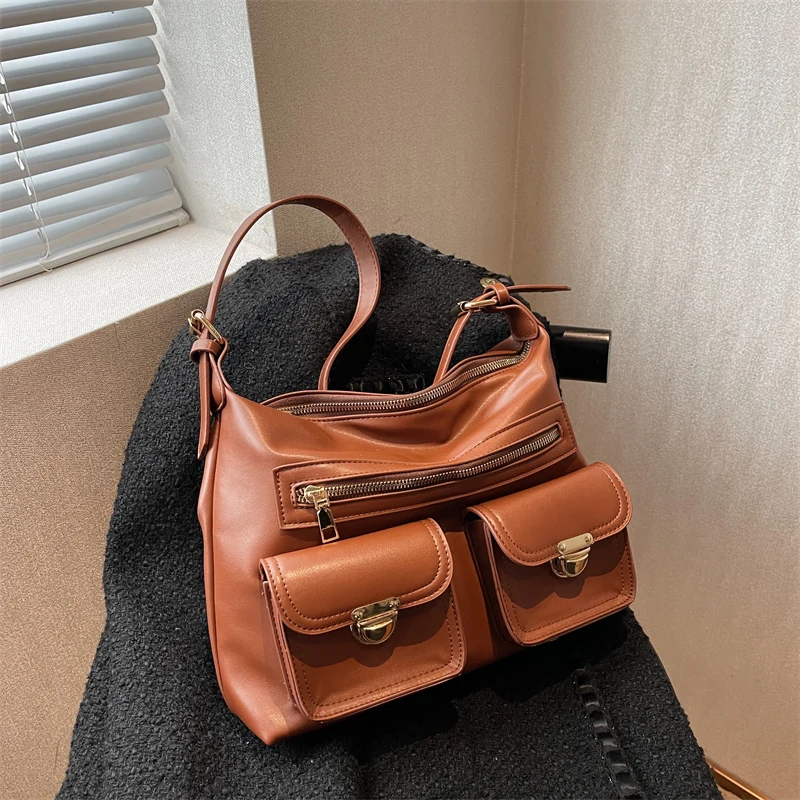 

Punk Style Vintage Motorcycle Shoulder Purse And Handbags Large Capacity Women Bag Simple Soft Leather Crossbody Messenger Bags