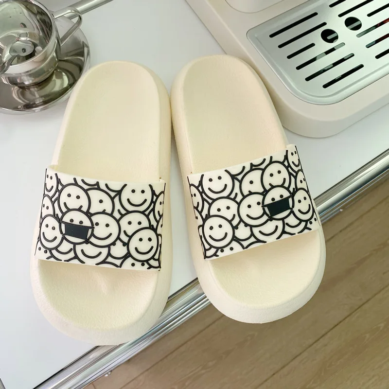 

Slippers Women Summer Cute Cartoon Indoor Outdoor Wear Super Soft Thick Bottom Bathing Beach Sandals 2022 New Summer Comfortable