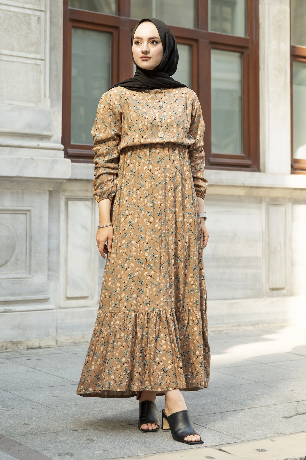 Платье с рисунком больших колес NY- Camel, зима-осень 2021, стандартный головной платок, Исламская Турция