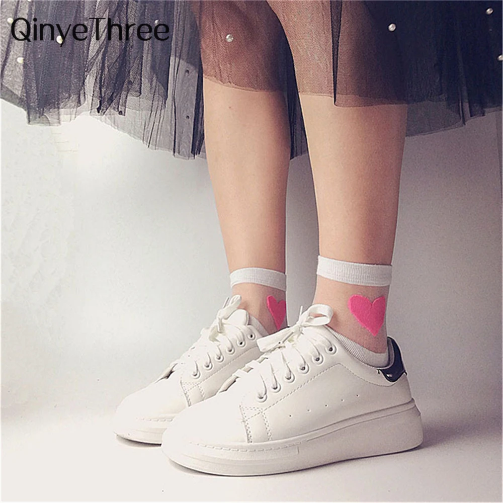 

Носки женские прозрачные с сердечками, Милые Удобные пикантные хлопковые модные мягкие белые, с принтом сердечек, на лето