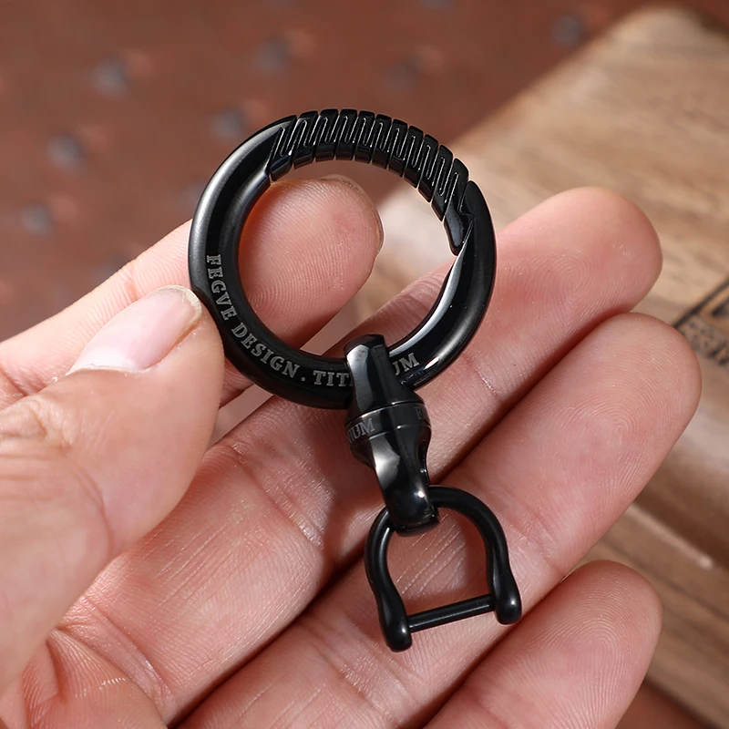 New Black Titanium Alloy Car Key Ring Horseshoe Buckle Super Light High Quality Men Women Key Chain Accessories High-End Gifts images - 6