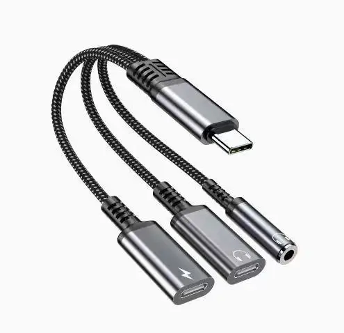 Фото Адаптер USB-C на 3,5 мм для наушников и зарядки, 3-в-1, USB-C на аудиоадаптер Aux, быстрая зарядка 60 Вт для Samsung, зарядное устройство PD 60 Вт №1