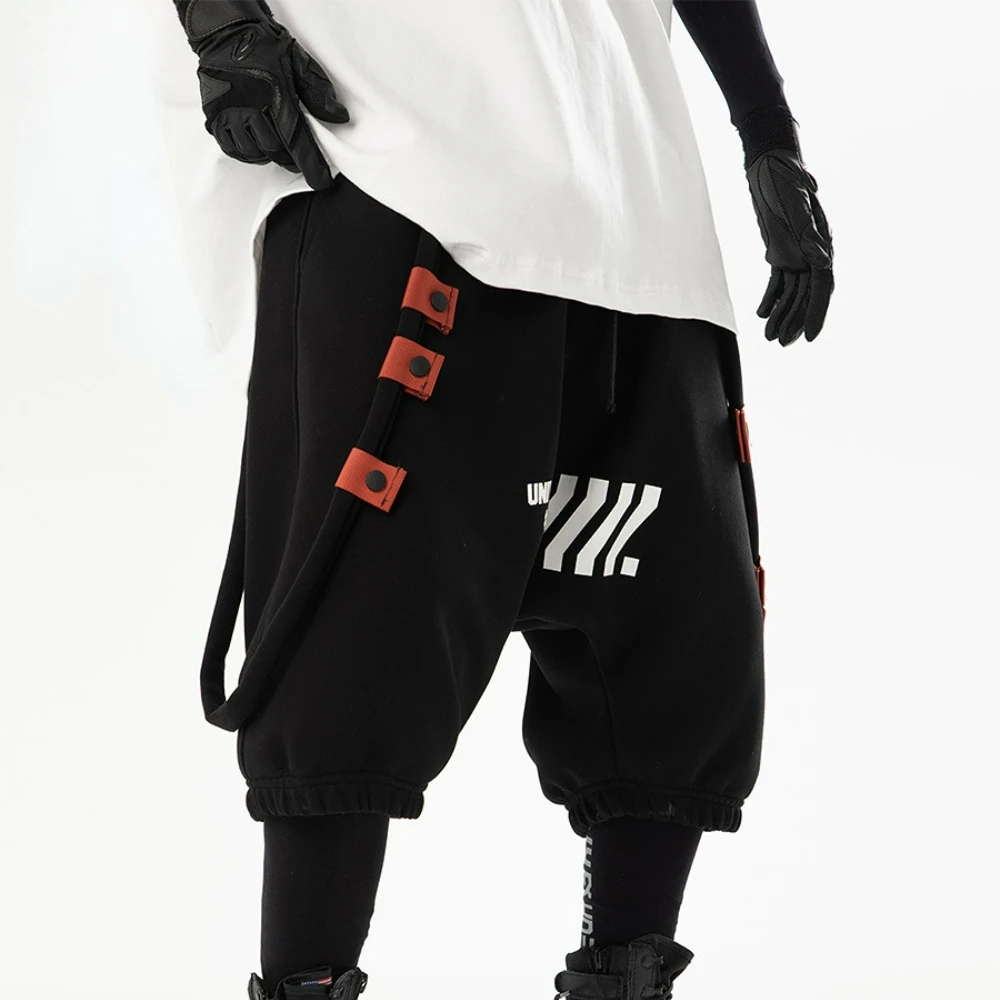 

Men Fashion Streetwear Techwear Shorts Oversized Hip Hop Harem Sweatpants Ribbon Design Functional Short Harajuku Loose Shorts