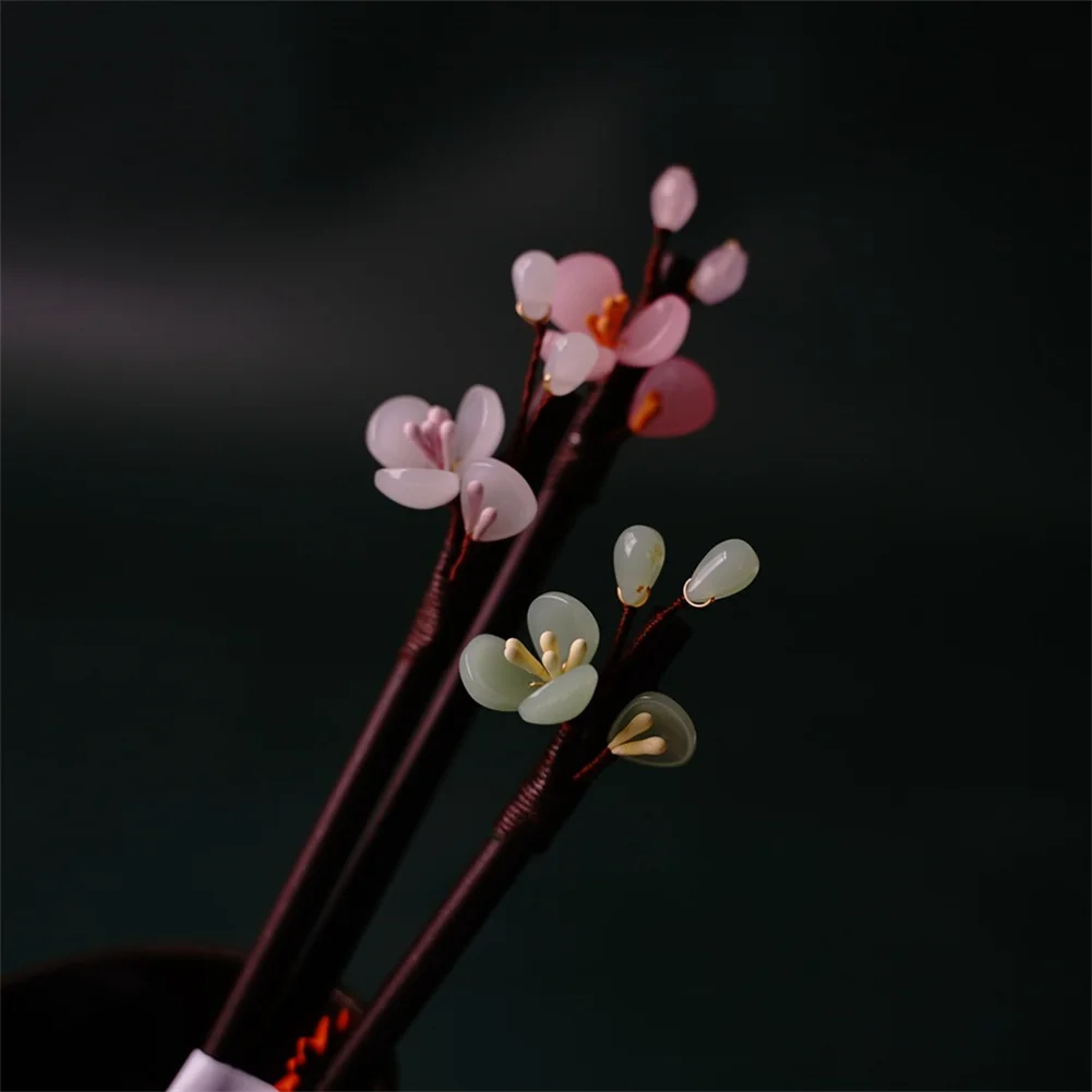 

Vintage Hair Stick Pick Natural Wooden Sandalwood Chinese Style Chopsticks Ethnic Hair Pin Women Hairpins Jewelry Accessories