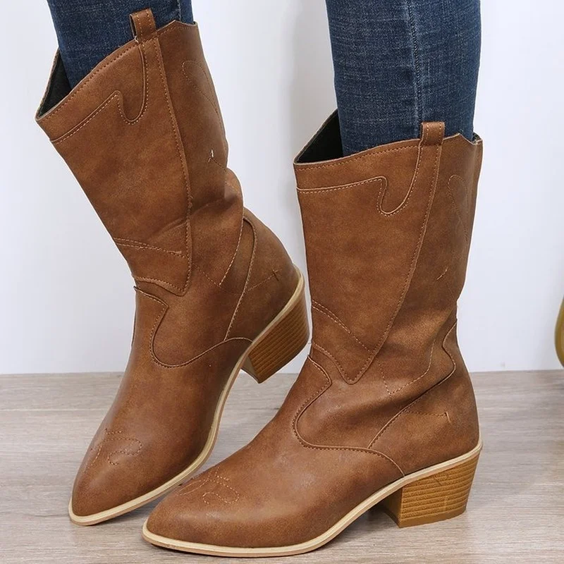 Women's Boots 2022 Autumn Winter New Large Size Pointed Toe Hand-embroidered Soft Leather Mid-tube Knight Leather Chelsea Boots