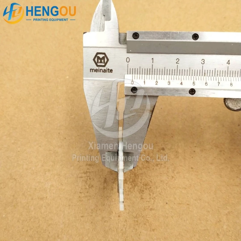 20 шт. Бесплатная доставка SM102 SM74 CD102 GTO52 Тяговая направляющая для скейта