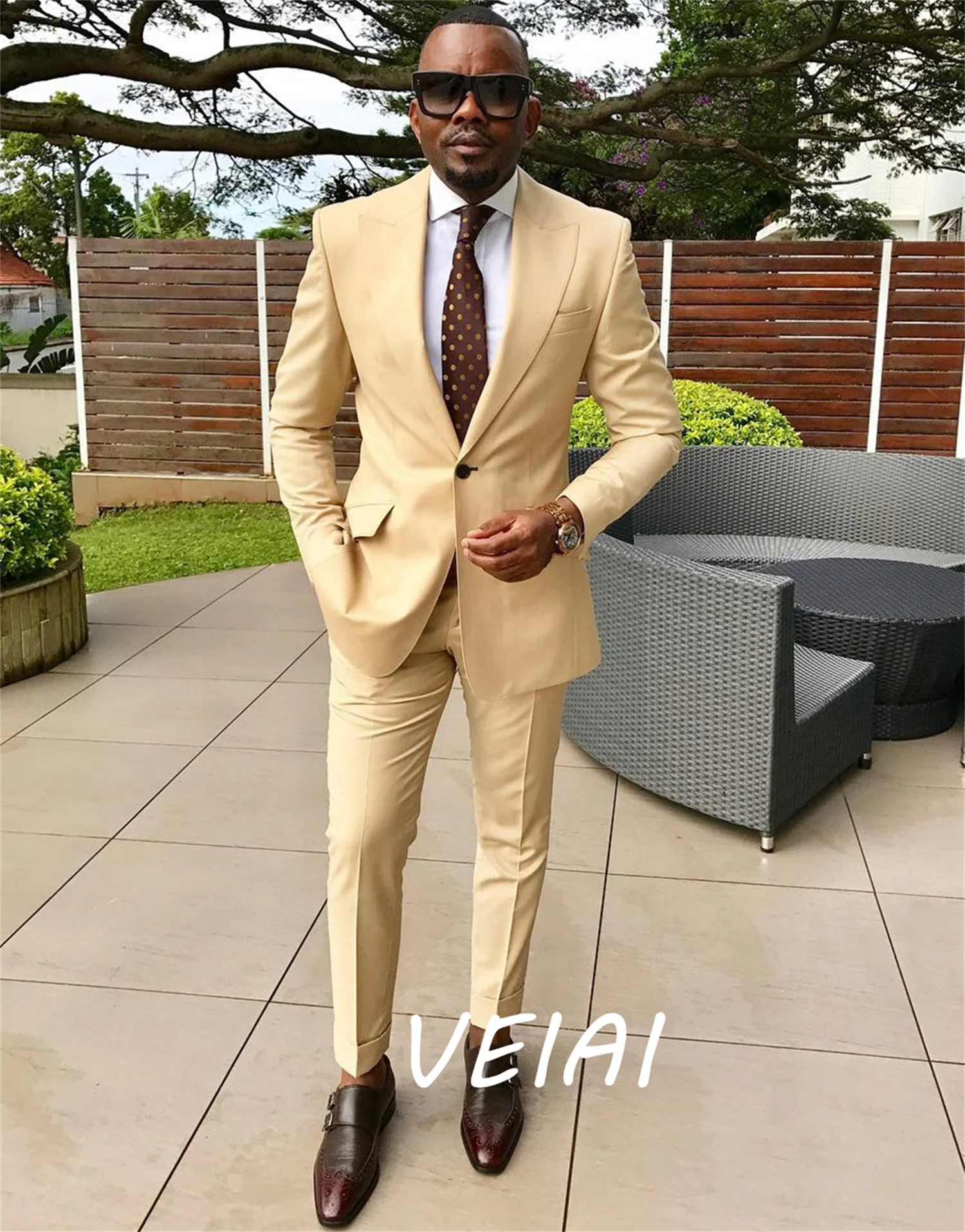 

Новое поступление 2023, мужские костюмы, смокинг для жениха цвета шампанского, смокинг для жениха с пиковым лацканом, Свадебный Мужской Лучший человек, 2 предмета (пиджак + брюки)