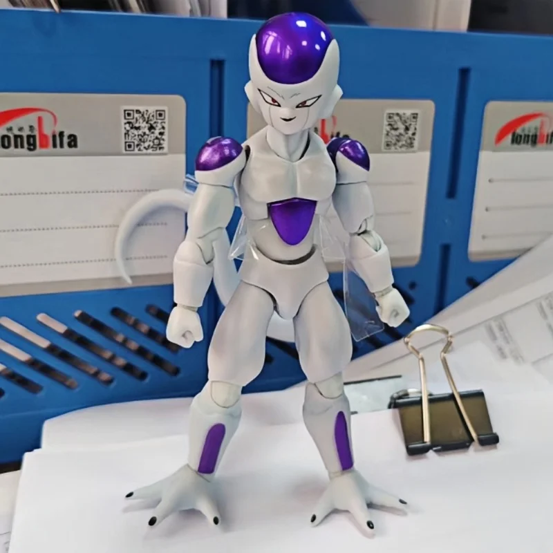 Фото Коллекционная оригинальная фигурка Bandai S.H.Figuarts SHF Dragon Ball Z Фриза в четвертой форме, модель для аниме-коллекции, игрушка, подарок №3