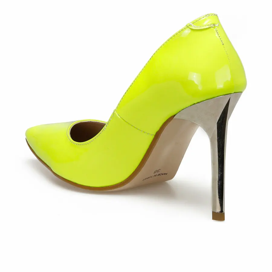 

Women Shoes Heels -