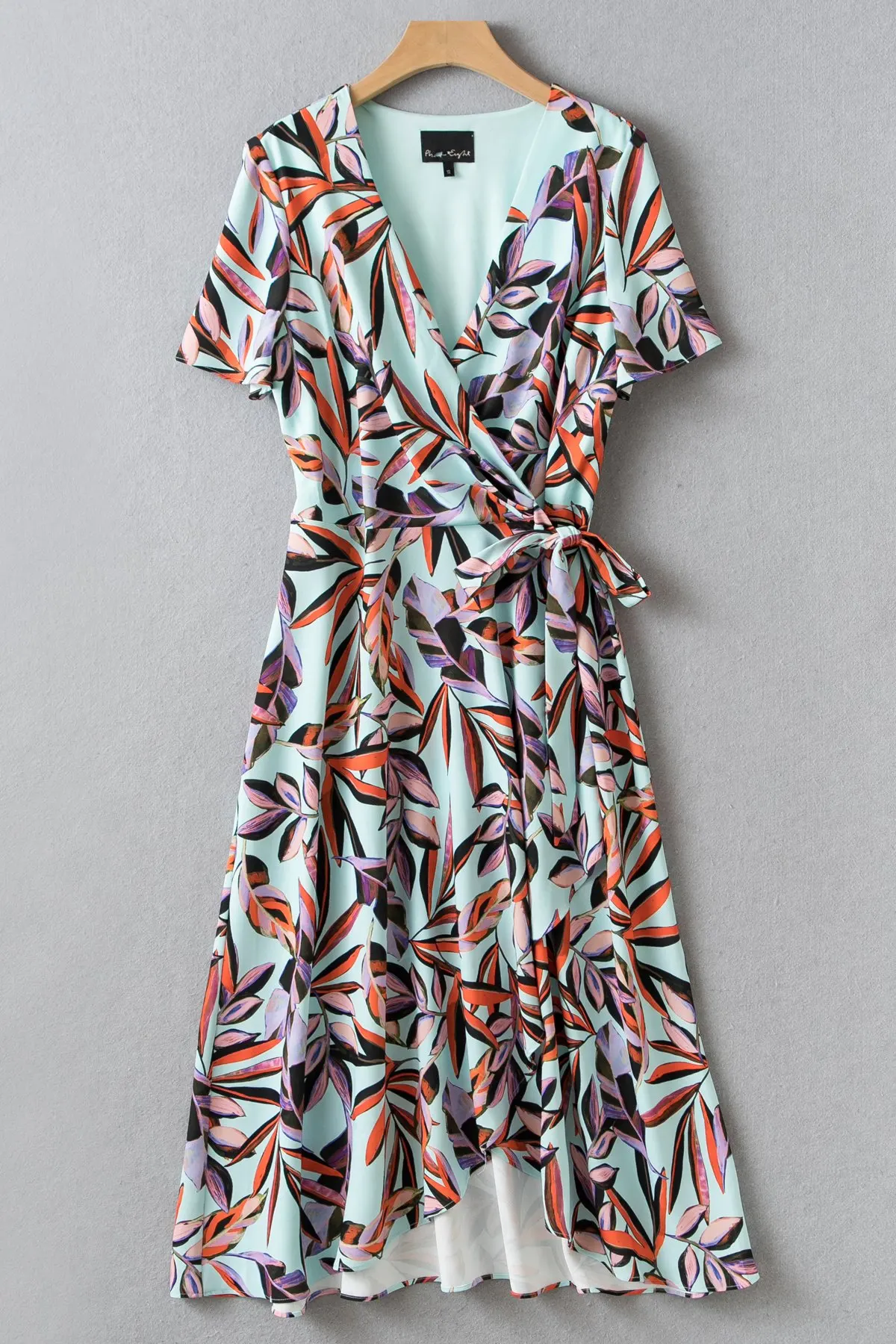 

Платье миди с поясом и коротким рукавом, с цветочным принтом