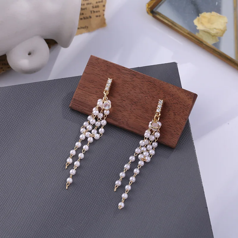 

Elegant Long Tassel Simulated Pearl Drop Earrings for Women Simple Romantic Wedding Dangle Earings Rhinestone Jewelry