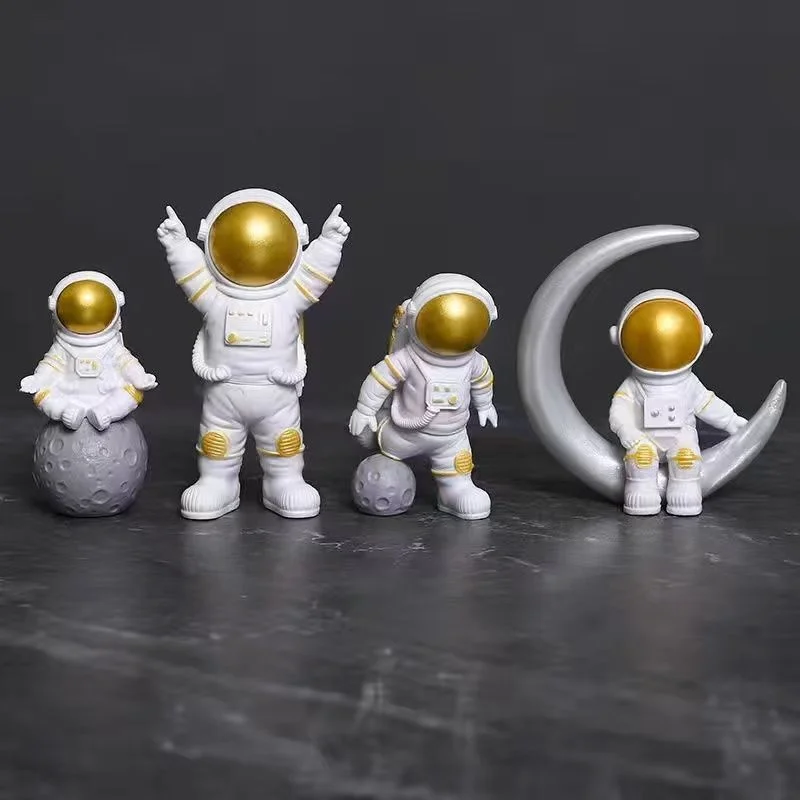 

Статуэтка астронавта из смолы, 1 шт., статуэтка, скульптура космического человека, Обучающие игрушки, модель астронавта, подарок для детей