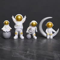1pc resin astronaut figure statue figurine spaceman sculpture educational toys desktop home decoration astronaut model kids gift
