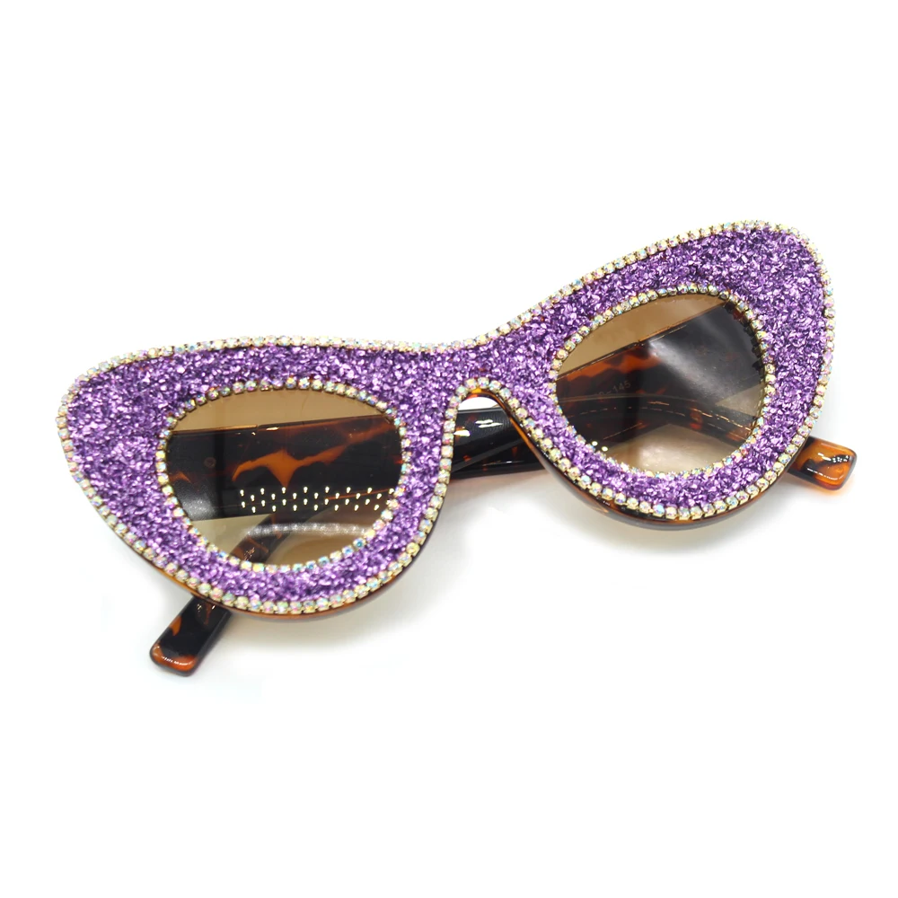 

Luxury Brand Oversized Frame Crystal Cat Eye Sunglasses Cool Tone Designer Vintage Diamond Glasses Women Oculos De Sol UV400