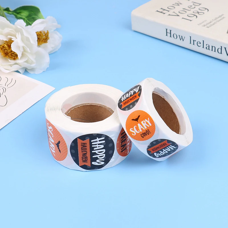 

500PCS Pumpkin Witch Halloween Stickers Round Gift Packaging Seal Label Candy Bag Box Sticker For Halloween Party Decor