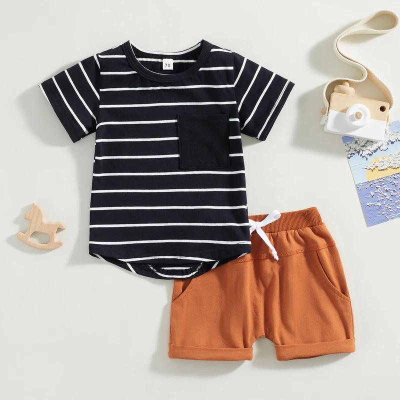 

Женский комплект одежды для мальчиков, футболка в полоску с коротким рукавом и шорты с эластичным поясом, новинка 2023, летний повседневный комплект детской одежды