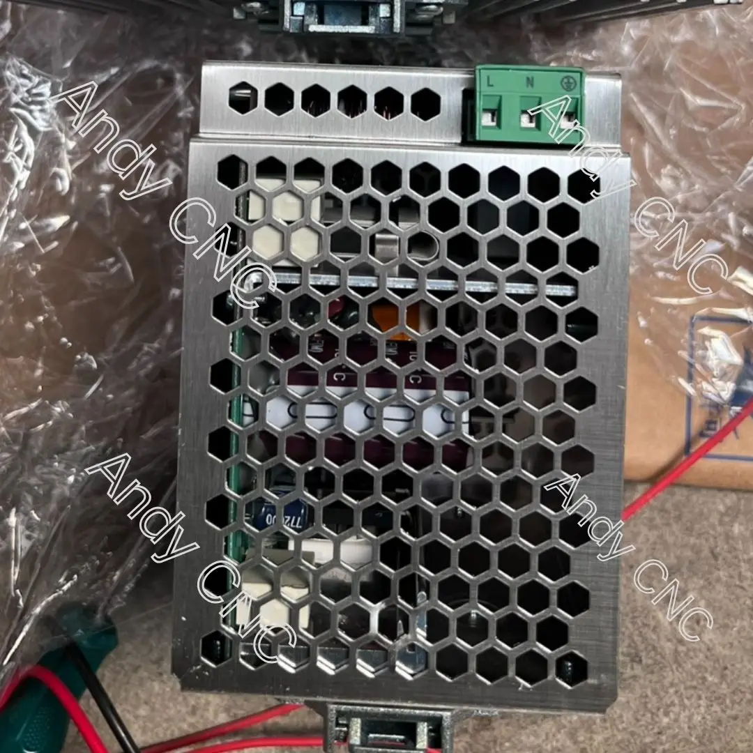 Бывший в употреблении источник питания EZV2400-000 тест ОК Быстрая доставка