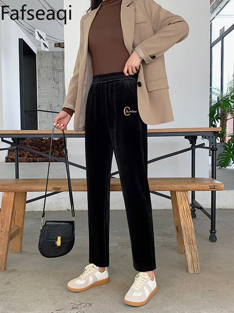 Женские зимние теплые шаровары с бархатной подкладкой простые толстые брюки до