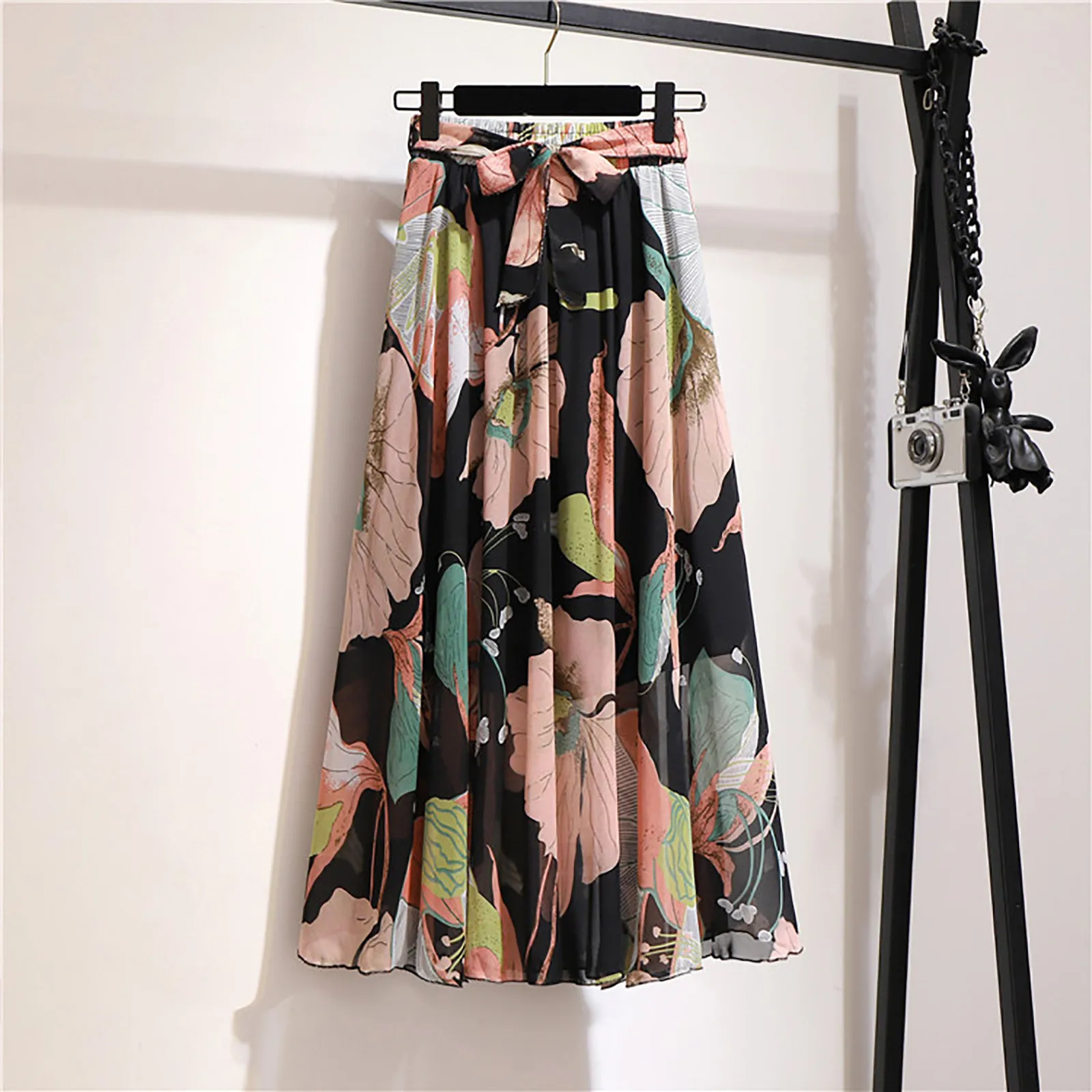 

Women's Beach Dress Bohemian High Mid-length Chiffon Waist Floral Skirt Skirt Pleated Midi Skirt