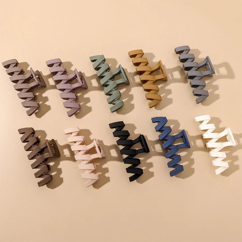 Женские крупные заколки для волос в Корейском стиле элегантные матовые