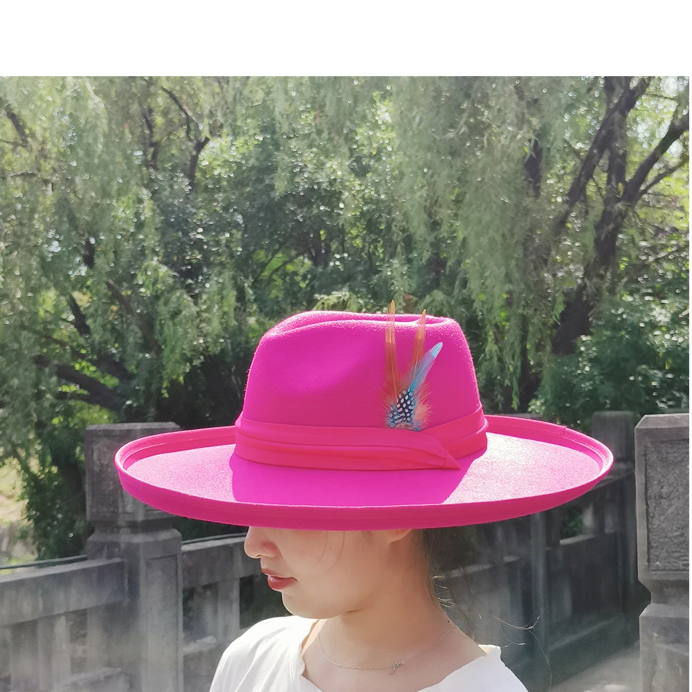 

Love Fedora Hat Heart shaped Personalized New Big Style Raised Jazz Hat Luxury Winter Gentleman Hat Women's Panama Hat