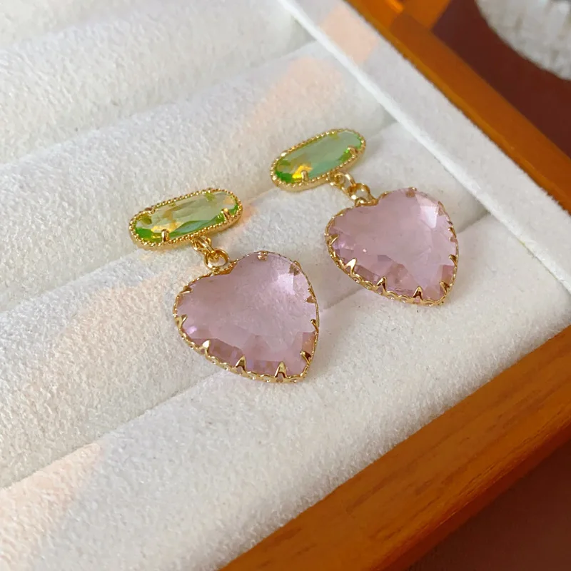 Женские винтажные серьги Draweye в форме сердца инкрустированные цирконом