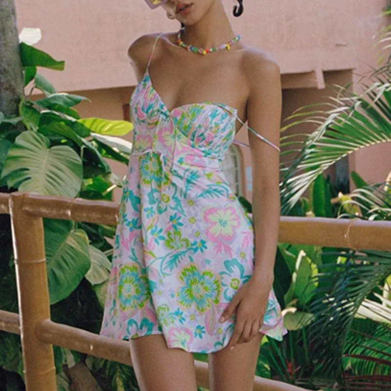 

Женское винтажное мини-платье с оборками, белое платье с цветочным принтом, без рукавов, Пляжный наряд в Корейском стиле для вечеринок, на ле...