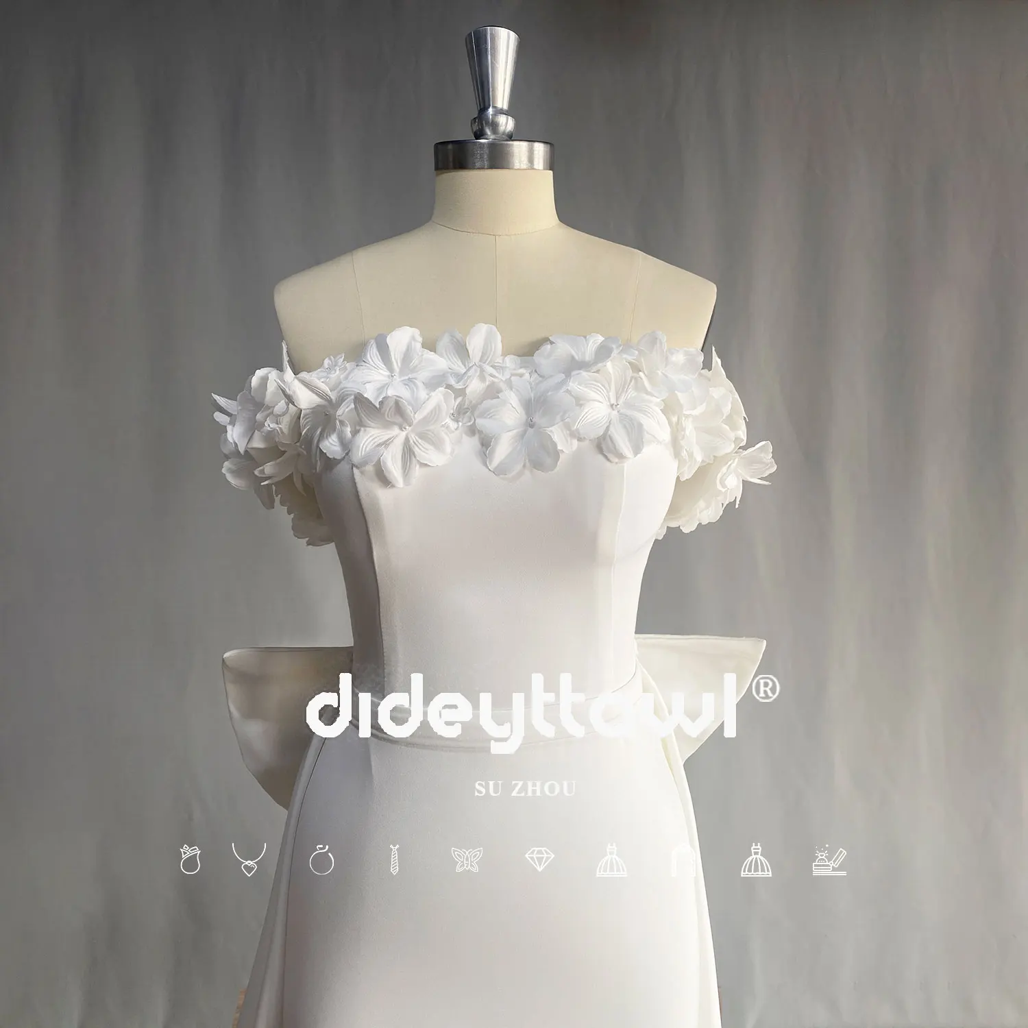 Рисунок 5 - Женское атласное платье с длинным рукавом DIDEYTTAWL