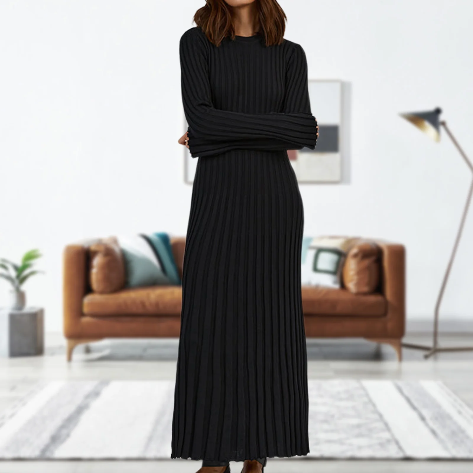 Трикотажное платье в полоску с круглым вырезом базовое женское облегающее