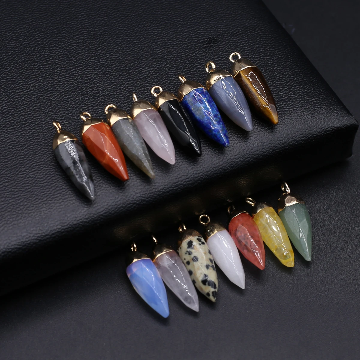 

5 PCS Natural Stone Chili Shaped Triangular Cylindrical Pendant for Women's Jewelry Making DIY Necklace Earring Accessories Gift
