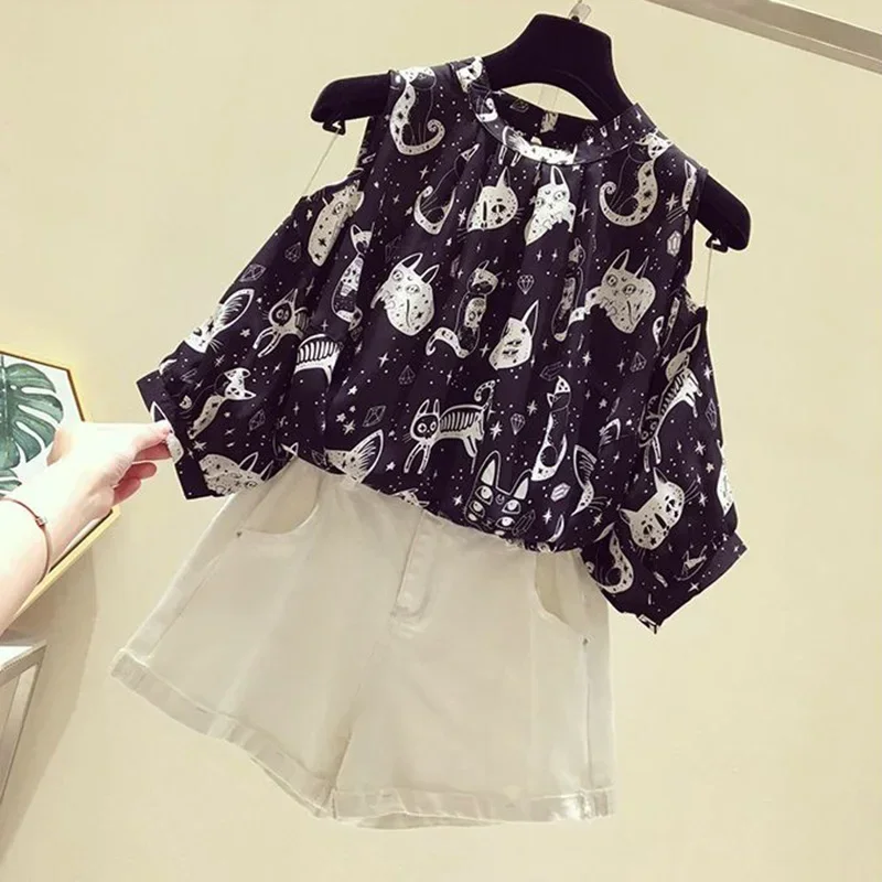 Шифоновая винтажная блузка с круглым вырезом и коротким рукавом мультяшным