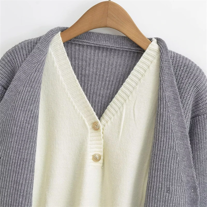 KEYANKETIAN 2024 Autumn/Winter New Women's Fake Two Patchwork Sweaters Leisure style Buttons Decoration V-Neck Pullover Knit Top