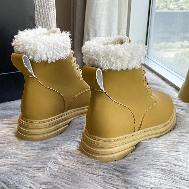 New Women's Boots Warm Plush Ladies Shoes Leather Lace Up Thick-soled Square Chunky Heel Snow Boots Ladies Mid Calf Boots