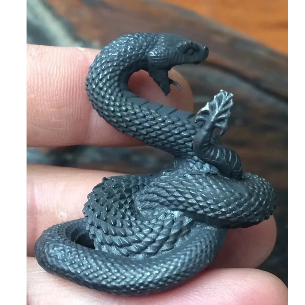 

Черный латунный брелок со змеей, открывающийся зодиак, Змеиный ремень, подвесной брелок, креативный кулон для игры, ручные модели, украшения