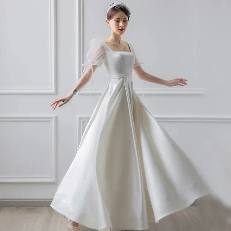 Милое атласное свадебное платье с памятью 2024 винтажное квадратным вырезом и