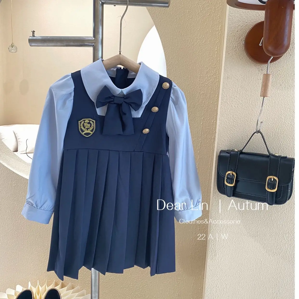 

Children clothes 3-8 Yrs Sweet Pleated skirt Autumn Sailor Collar dress Girls clothes Kids Fake two-piece dress School uniform